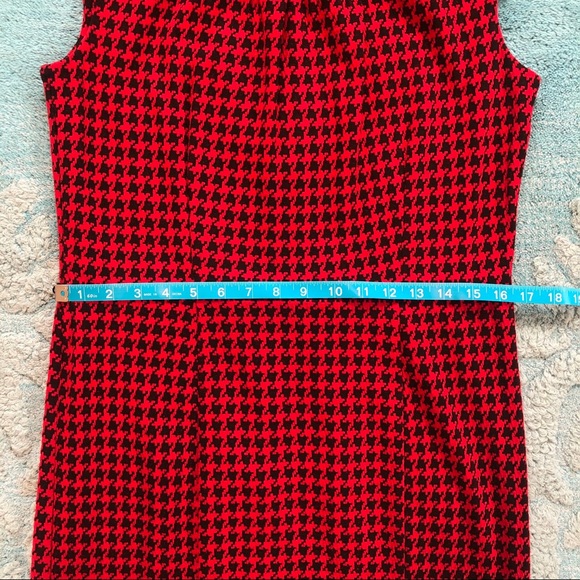 ☎️ Dana Buchman Houndstooth Dress Size 6/8 Medium Red & Black Pattern Soft Comfy - Picture 6 of 8